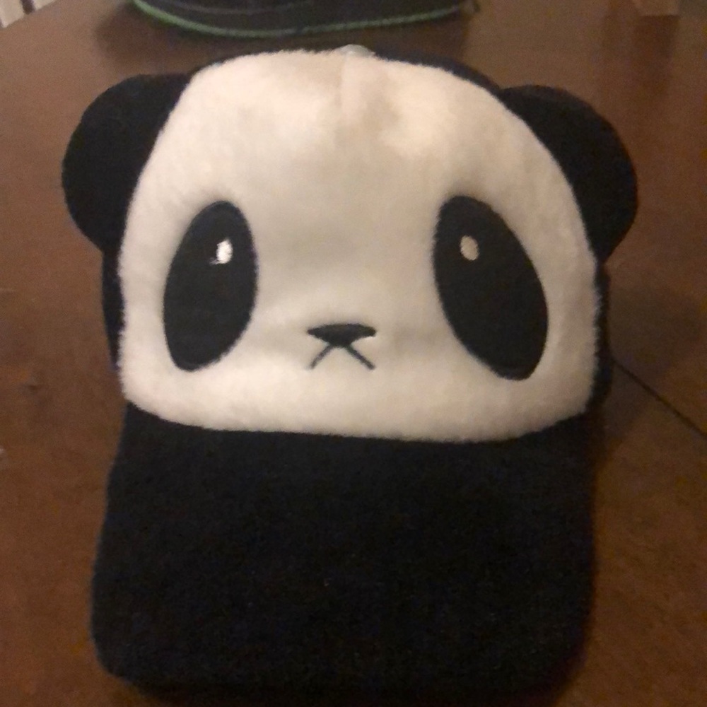 Cute 🐼 Panda Hat sizeable strap